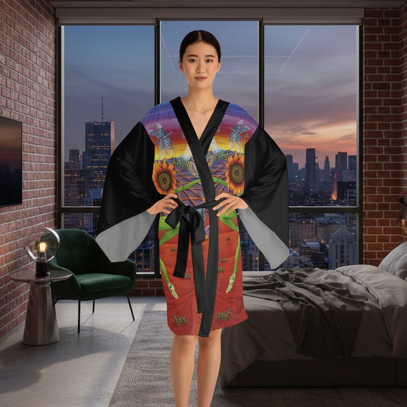 1C. Honey and the Bees Long Sleeve Kimono Robe (AOP)